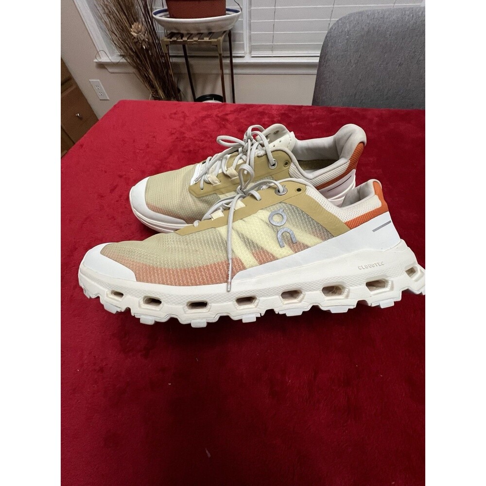 On Running Cloudvista 64.98052 Womens Size 9.5 Ivory/Bronze Trail Running Shoes